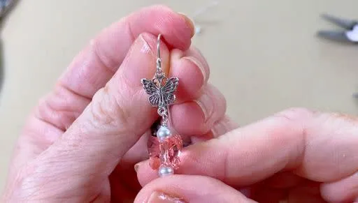How to Make the Beautiful Butterflies Earrings